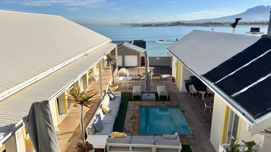 6 Bedroom Property for Sale in Gordons Bay Village Western Cape
